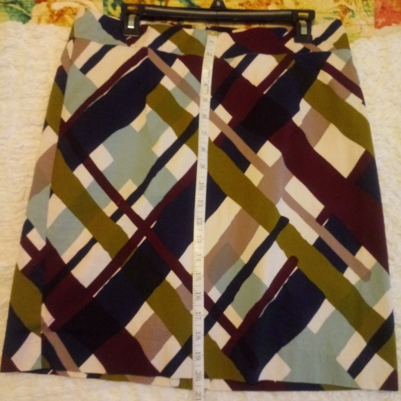 Colorful skirt - Picture 3 of 4